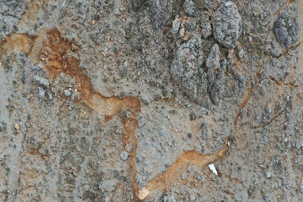 Karlar eriyince ortaya çıktı: Akdağ Dağı'nda deprem sonrası korkutan görüntüler 6